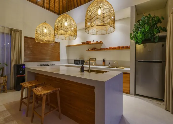 Villa Air - Brand New Stylish 2br In Pererenan *