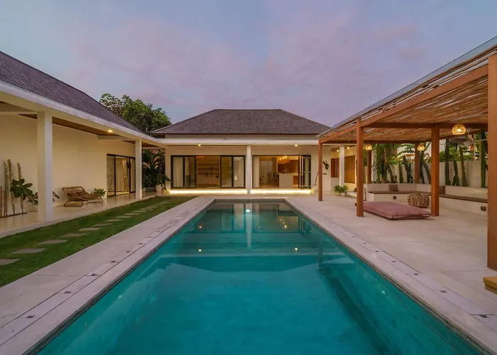 Villa Air - Brand New Stylish 2br In Pererenan Canggu (Bali)