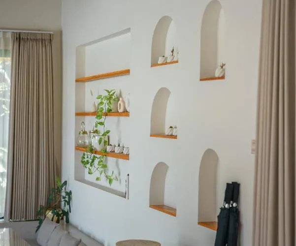 Villa Air - Brand New Stylish 2br In Pererenan Canggu (Bali)