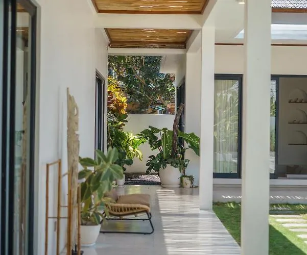 Villa Air - Brand New Stylish 2br In Pererenan *