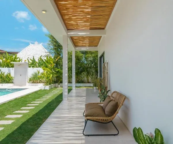 Villa Air - Brand New Stylish 2br In Pererenan Canggu (Bali)