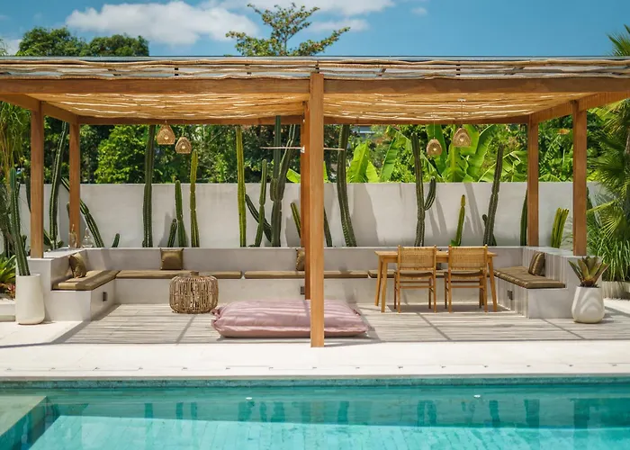 Villa Air - Brand New Stylish 2br In Pererenan Canggu (Bali)