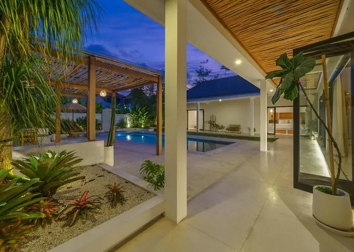 Villa Air - Brand New Stylish 2br In Pererenan Canggu (Bali)